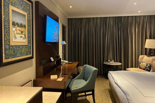 Hidden camera detection and privacy protection checklist for hotel rooms and rentals