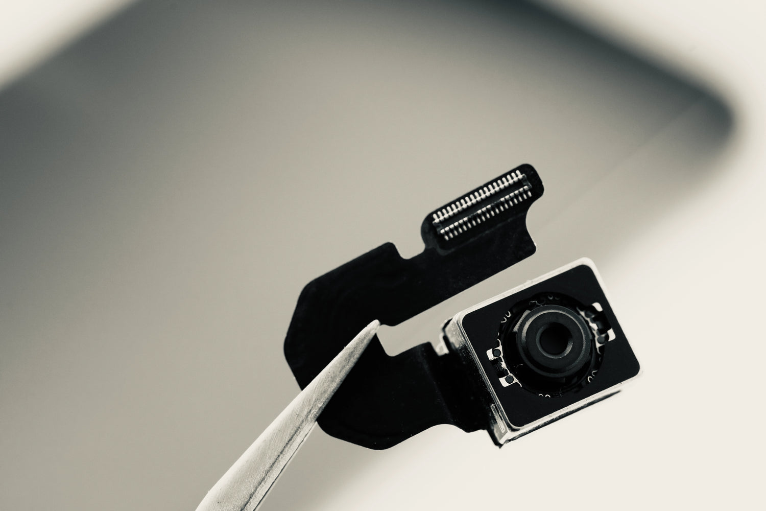 About Modification - How We Convert Mobile Phones into Spy Cameras ...