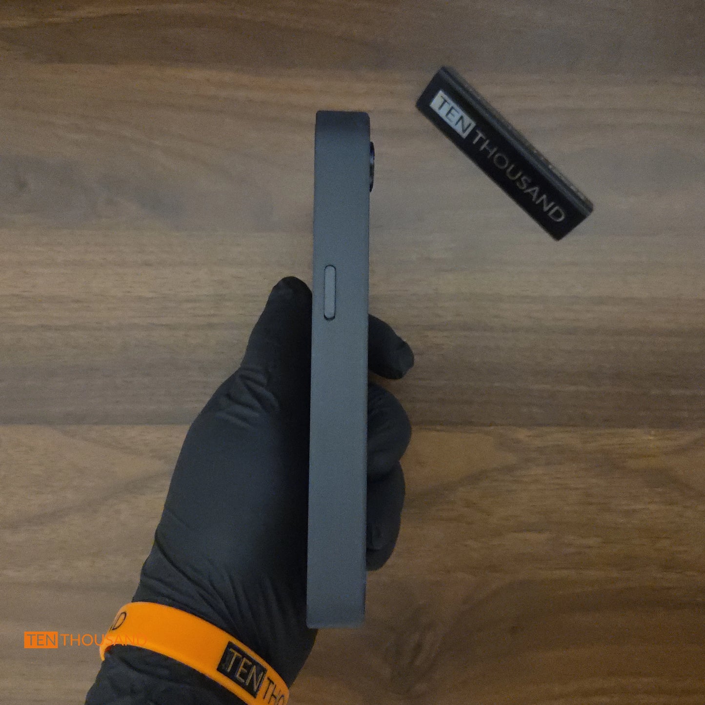 iPhone 16e Hidden Camera Phone – Rear Camera 4K Recording