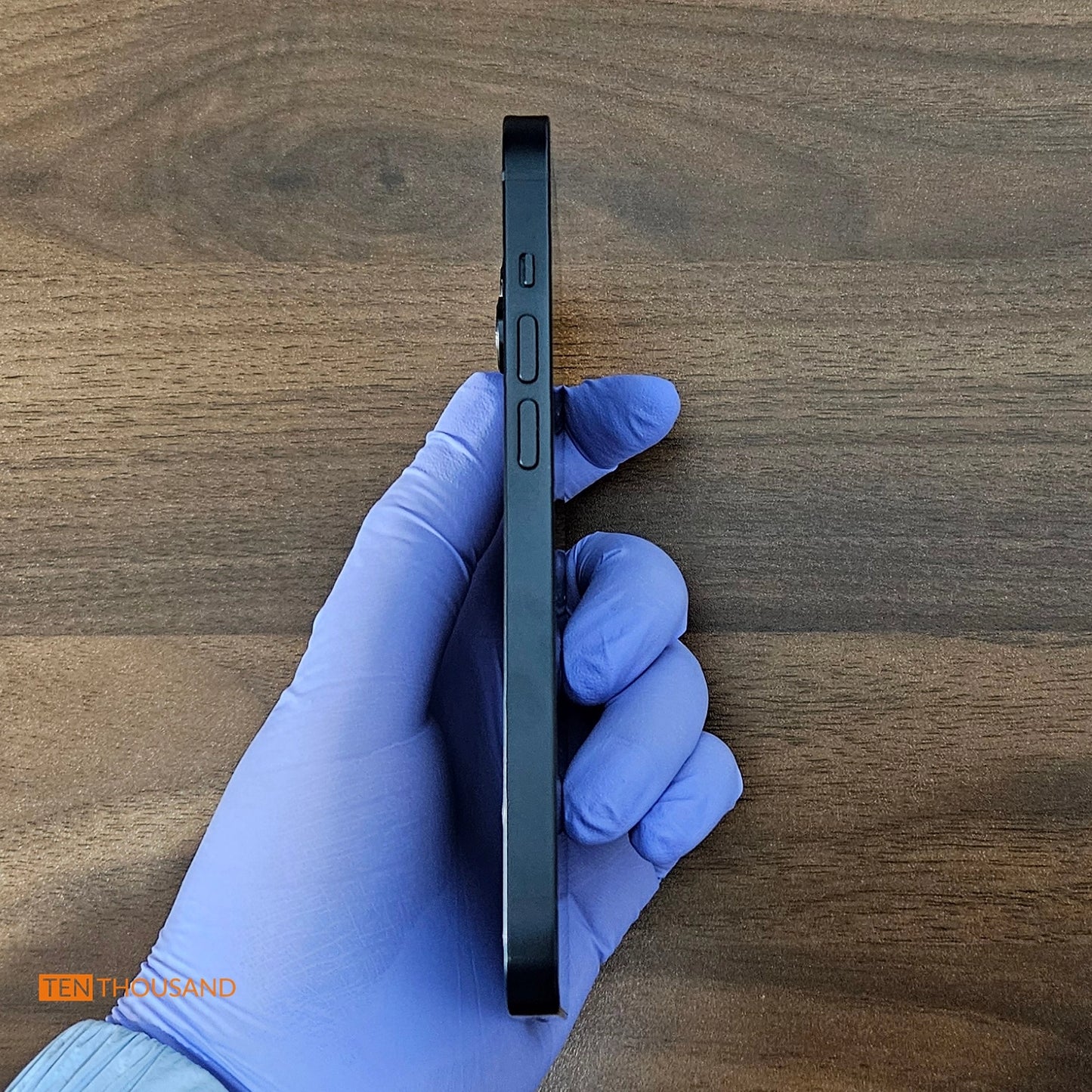 Side button profile of iPhone 14 hidden camera phone with no increase in thickness